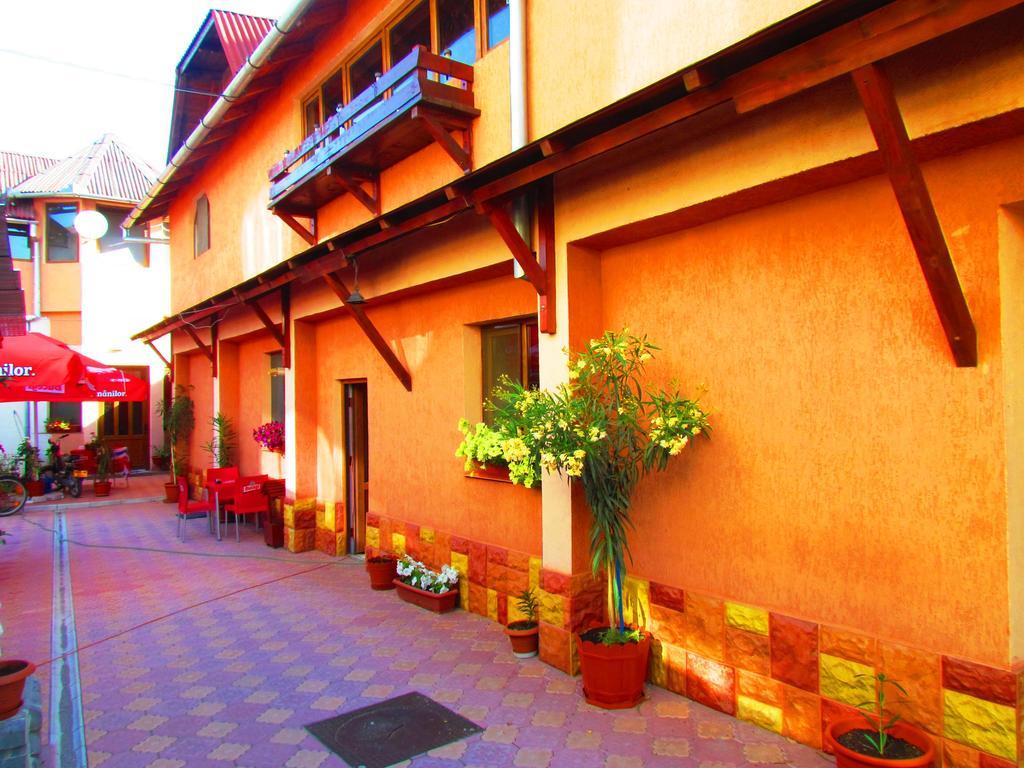 Făgăraş Amelia House酒店 外观 照片